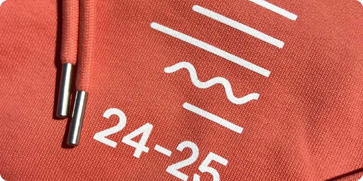 Sweat de promo personnalisé : le guide de la rentrée pour votre association étudiante